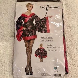 Leg Avenue Geisha Girl costume